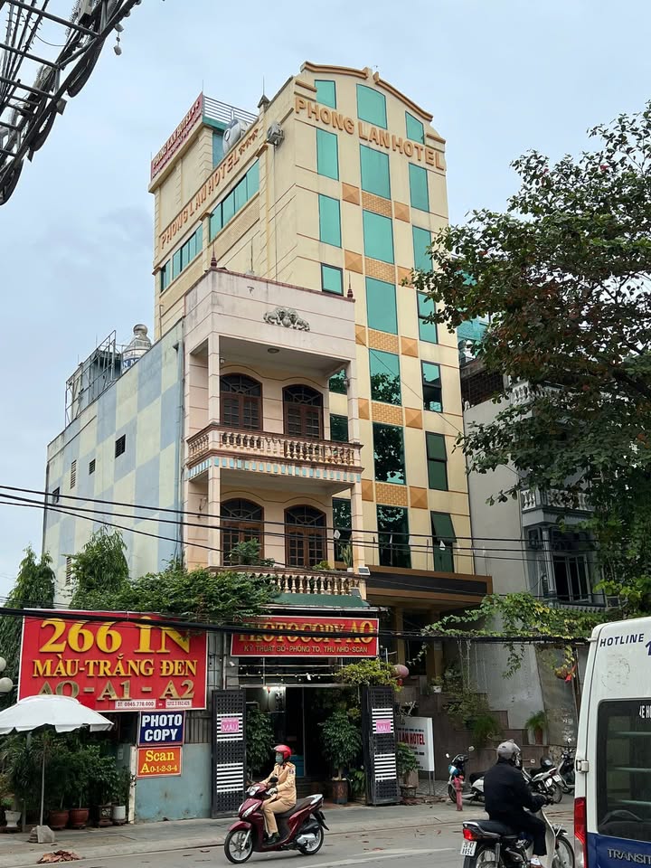 Khách sạn Sơn La 240m² mặt tiền Tô Hiệu - Kinh doanh tốt!