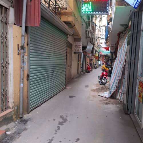 Nhà Phạm Văn Đồng Cầu Giấy 50m² 15.3 tỷ - Ô tô vào tận nhà!