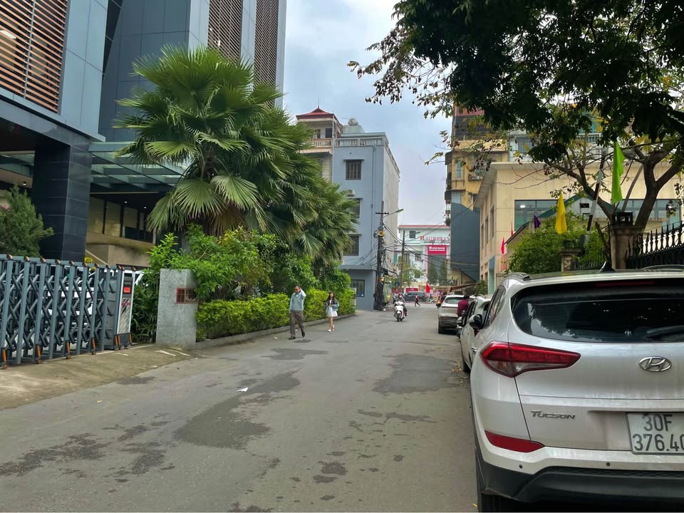 Chung cư Tập thể Chùa Bộc 65m² (3PN) - Giá 4.x Tỷ, Sổ Đỏ Chính Chủ