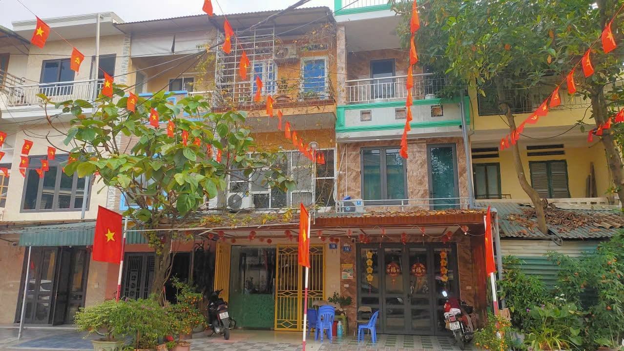 Nhà Phố Minh Xuân Tuyên Quang 132m² - Sổ Hồng Full Thổ Cư, Giá 3.3 Tỷ