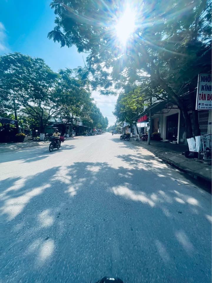 Đất Nền Cẩm Thành 93m² - Hướng Đông, Giá Tốt, Sẵn Sổ Hồng