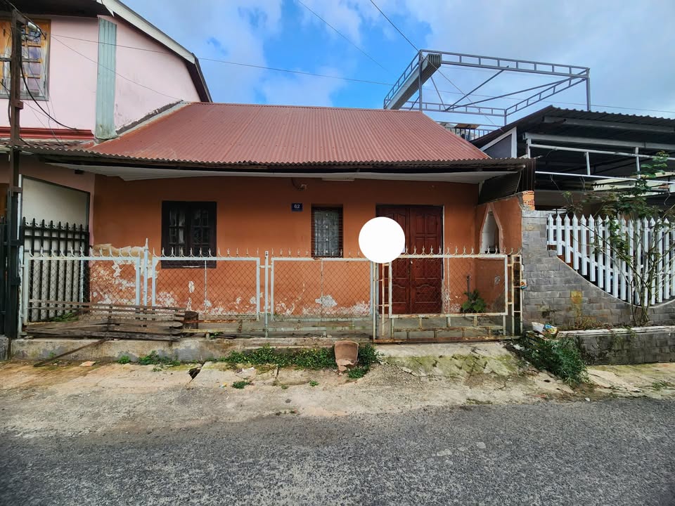 Cho thuê Nhà Gỗ 140m² Đường Yết Kiêu, Đà Lạt - Giá 6 Triệu/Tháng