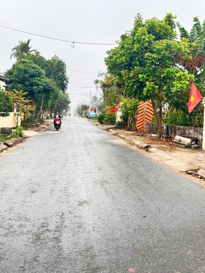 Đất nền mặt tiền Phạm Văn Đồng, Dương Kinh, Hải Phòng - 90m² - 2.56 tỷ