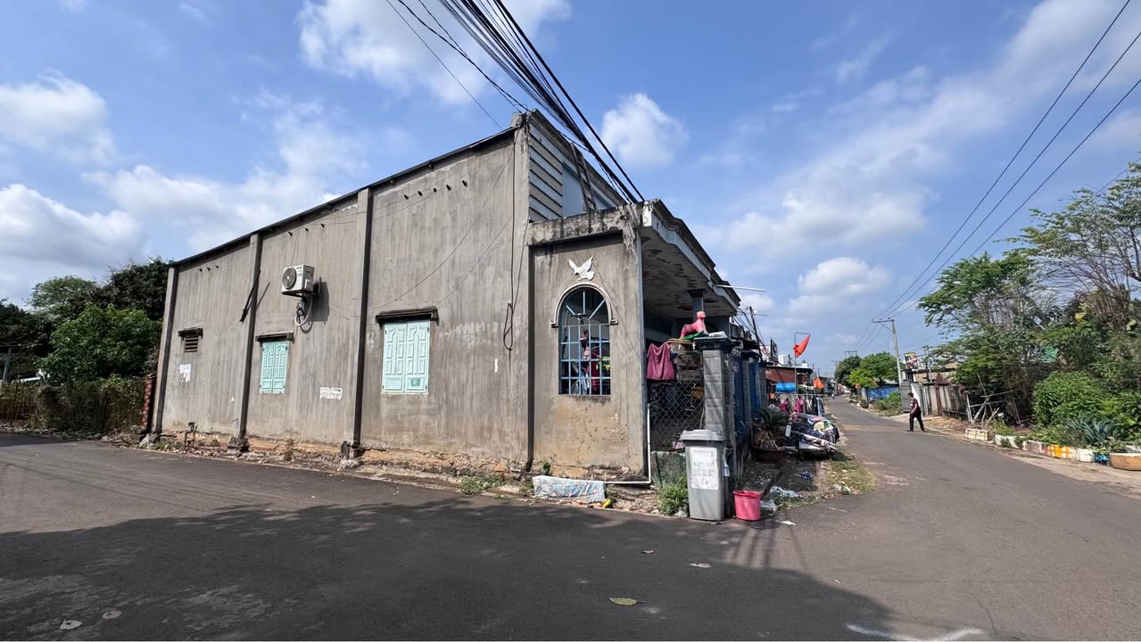 Nhà Góc 2 Mặt Tiền 136m² Sông Thao, Biên Hòa - Sổ Hồng Riêng, Giá 1.5 Tỷ