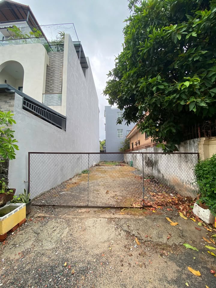 Đất nền Phan Chu Trinh, Tân Bình 109m² - Đường to ô tô, xây dựng ngay!