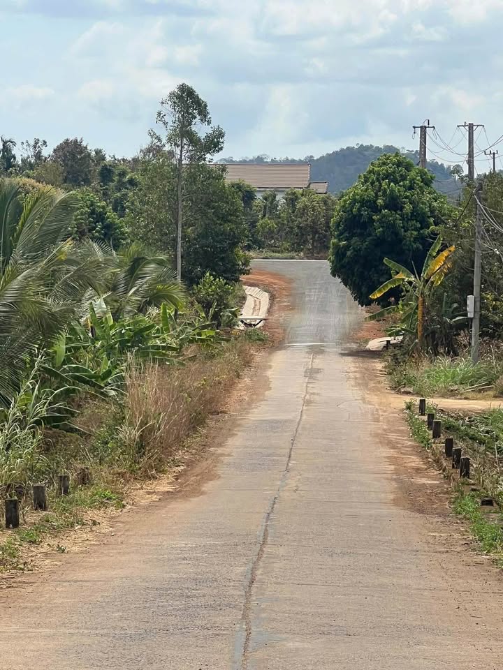 Đất nền Buôn Ma Thuột 350m² - Sổ đỏ thổ cư, gần Hồ Ea Kao