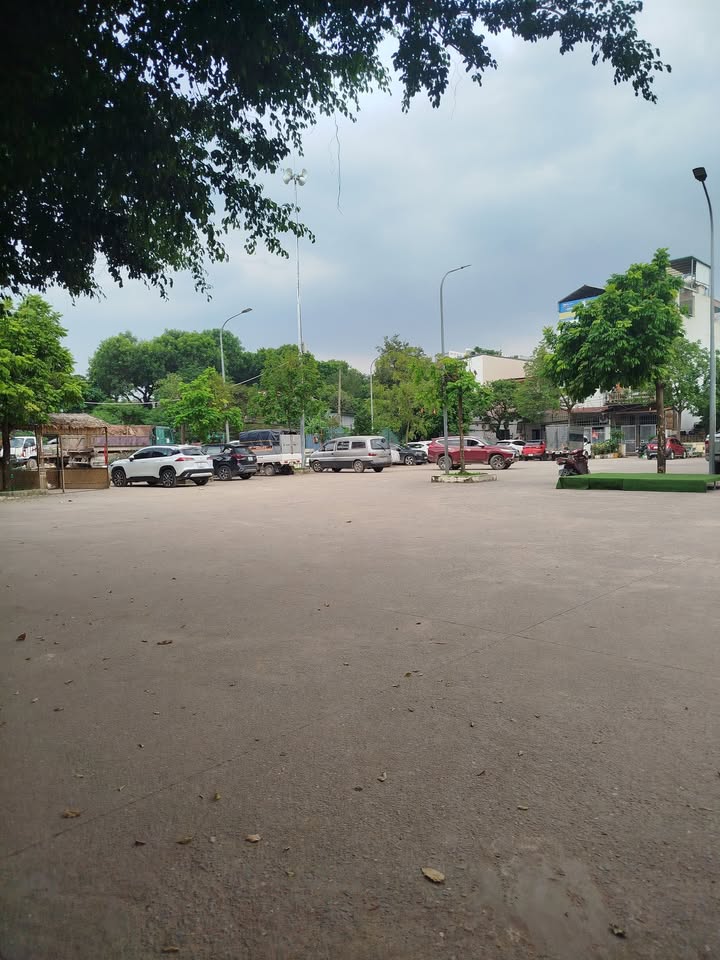 Nhà Tây Mỗ 66m² - Ô tô vào nhà, Gần Vinhomes Smart City - Giá 8.x Tỷ