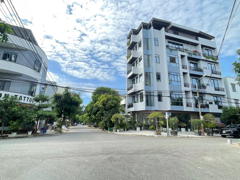 Nhà 2 Tầng KĐT Nam Việt Á Đà Nẵng 9 Tỷ - Giá Tốt Hiếm Có!