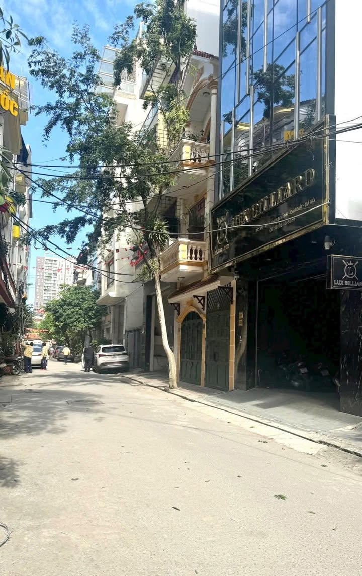 Nhà phố Trung Kính, Cầu Giấy 105m² - Mặt tiền kinh doanh đắc địa!