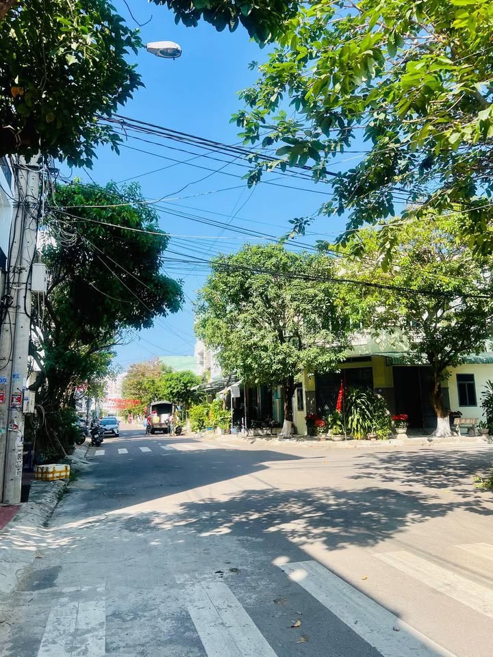 Nhà Mặt Tiền Kinh Doanh Ghềnh Ráng, Quy Nhơn - Ngang 7m, 2 Tỷ