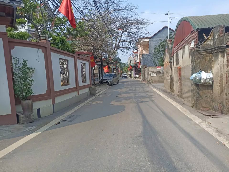 Đất Nền Mê Linh 100m² - Chỉ 2 Tỷ Sở Hữu Sổ Đỏ Chính Chủ