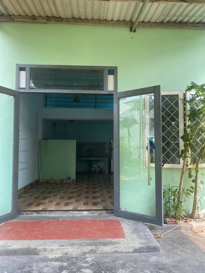 Cho thuê nhà gác lửng đường Lê Trọng Tấn, Đà Nẵng - 2PN, full nội thất