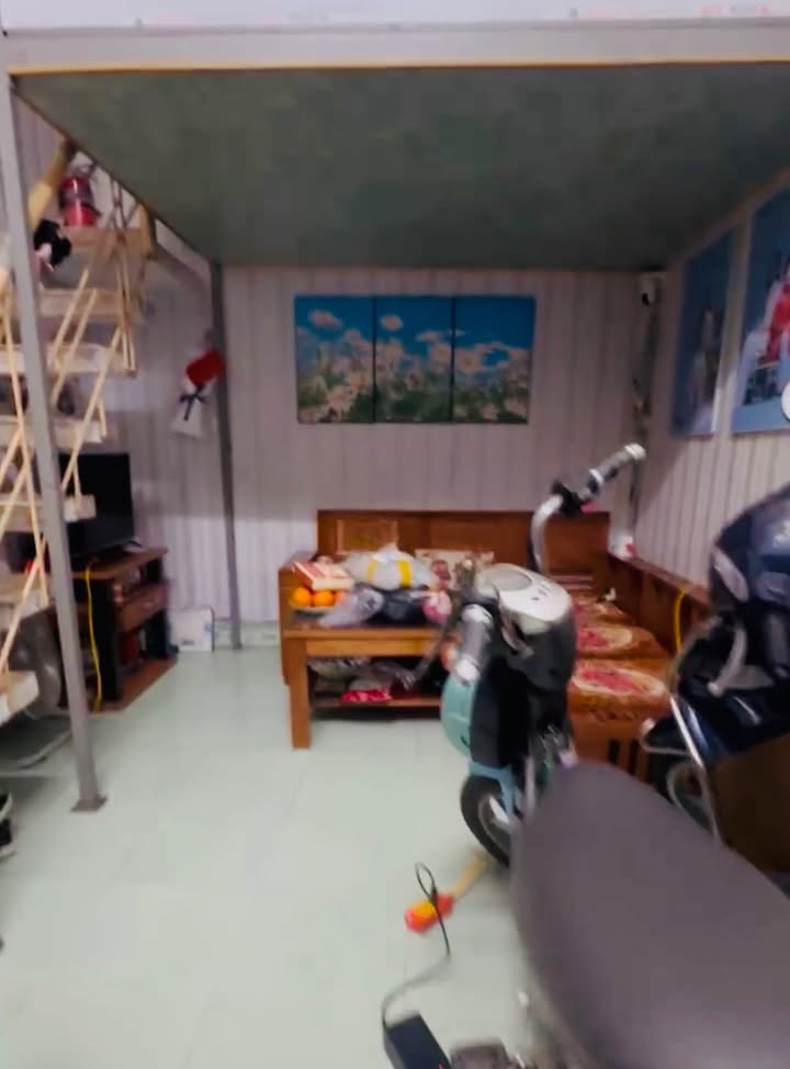 Nhà Phố Lê Lợi 21m² Sổ Đỏ - 2 Tầng 2 Ngủ Giá 1.79 Tỷ