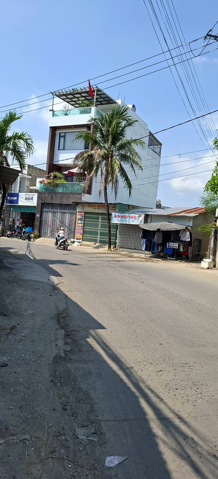 Nhà Mặt Tiền Vạn Thạnh Nha Trang 108m² - Vị Trí Đắc Địa, Kinh Doanh Ngay!