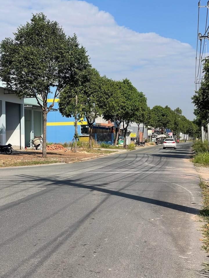 Đất Mặt Tiền D5 Bàu Bàng 150m² Sổ Sẵn - Giá 2.3 Tỷ