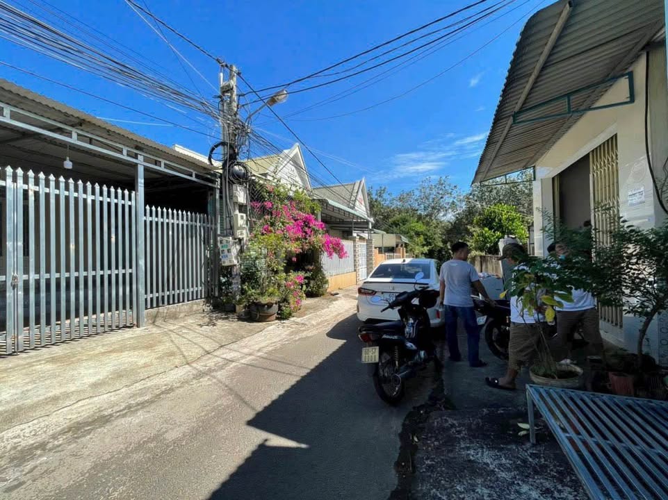 Đất nền Định Quán 150m² chỉ 580 triệu - Sổ đỏ chính chủ