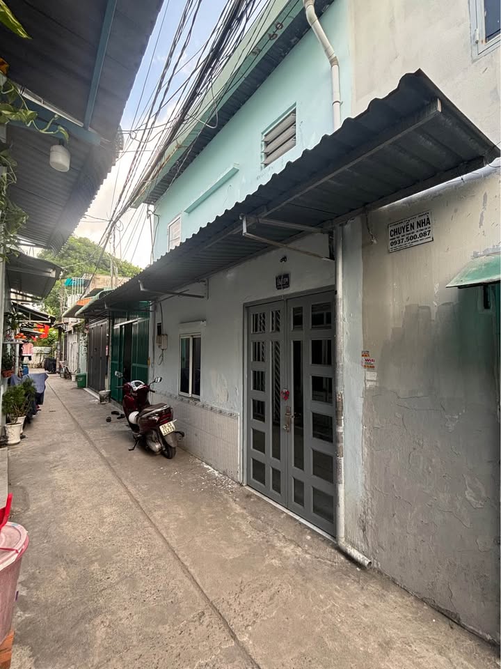 Nhà 25m² Đặng Thúc Vịnh, Hóc Môn - Sổ Đỏ, Giá 760 Triệu