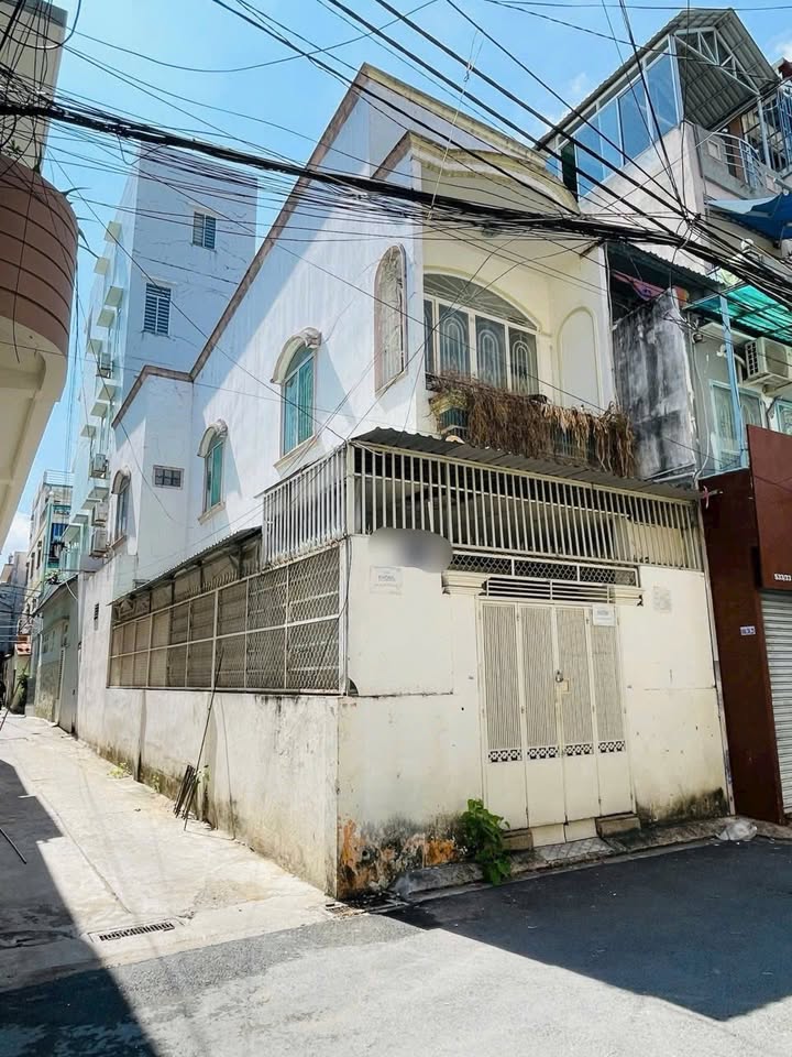 Nhà Phố 2 Mặt Tiền Huỳnh Văn Bánh, Phú Nhuận - 68m² Kinh Doanh Đa Ngành