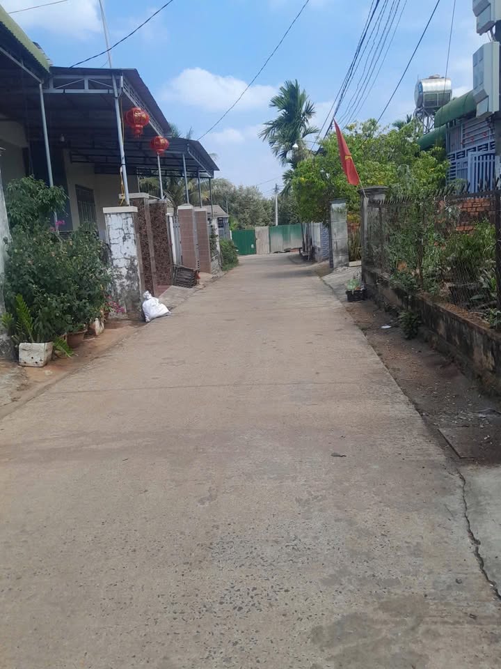 Đất nền Ea Pốk Cư M'gar 260m² giá 1.8 tỷ - Sổ đỏ chính chủ!