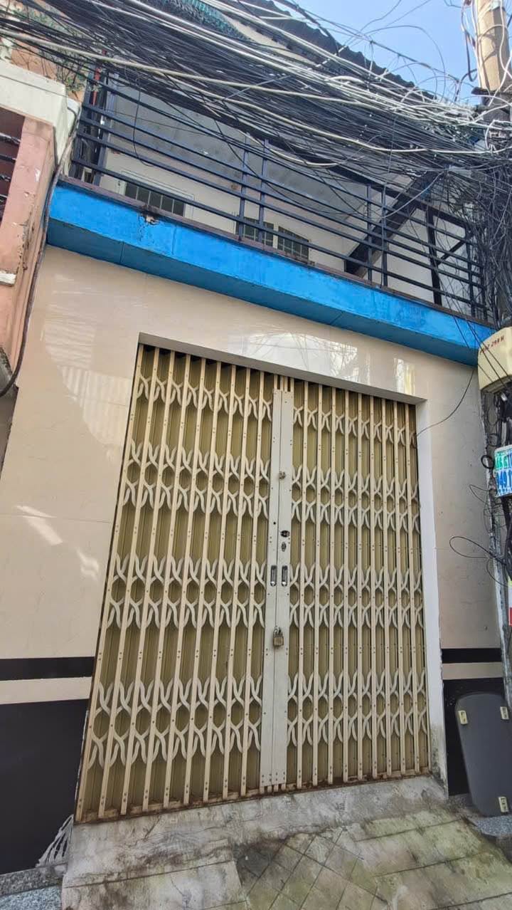 Nhà riêng Rạch Giá 27m² giá 650 triệu - Vị trí đẹp, sổ hồng sẵn!