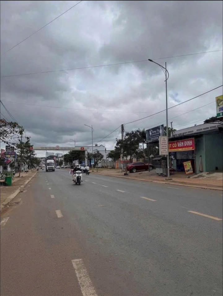 Nhà Trị Trị Giá 1.6 Tỷ Trên Đường Trần Hưng Đạo, Buôn Hồ - Sổ Hồng Full Thổ Cư