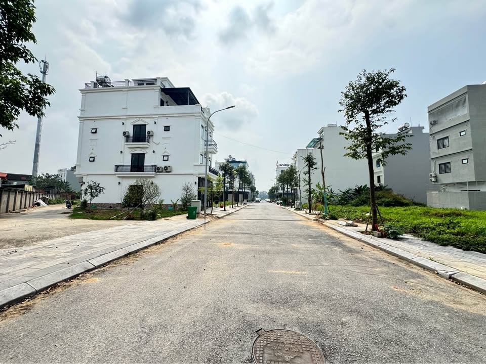 Bán gấp liền kề Bắc Đầm Vạc 108m² - Hướng Nam mát mẻ, giá 4.3 tỷ