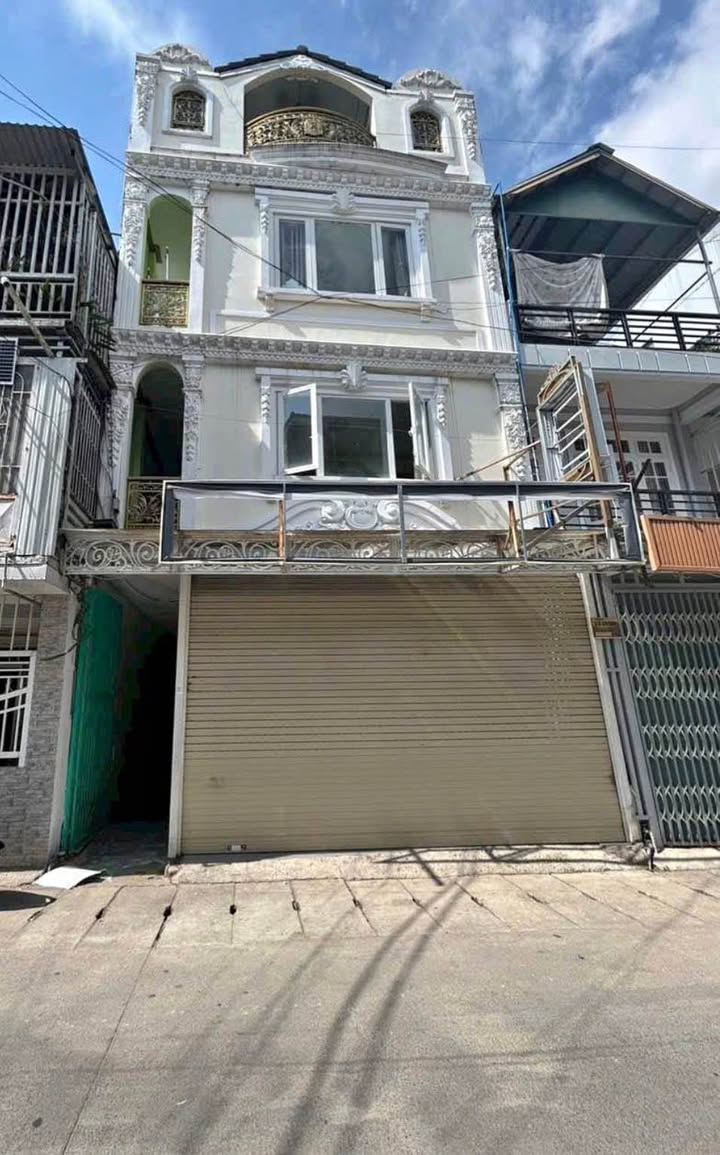 Khách Sạn Trần Phú Đà Lạt 87.4m² – 9 Tỷ – Mặt Tiền Kinh Doanh