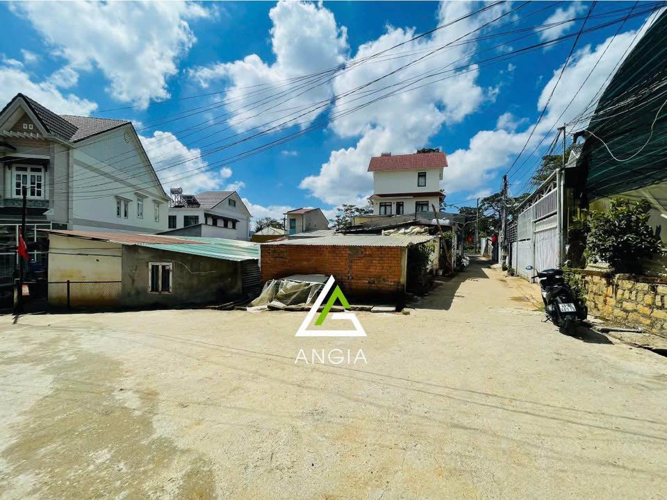 Nhà Hồ Xuân Hương 67m² - Sổ Riêng Xây Dựng - Giá 3.5 Tỷ