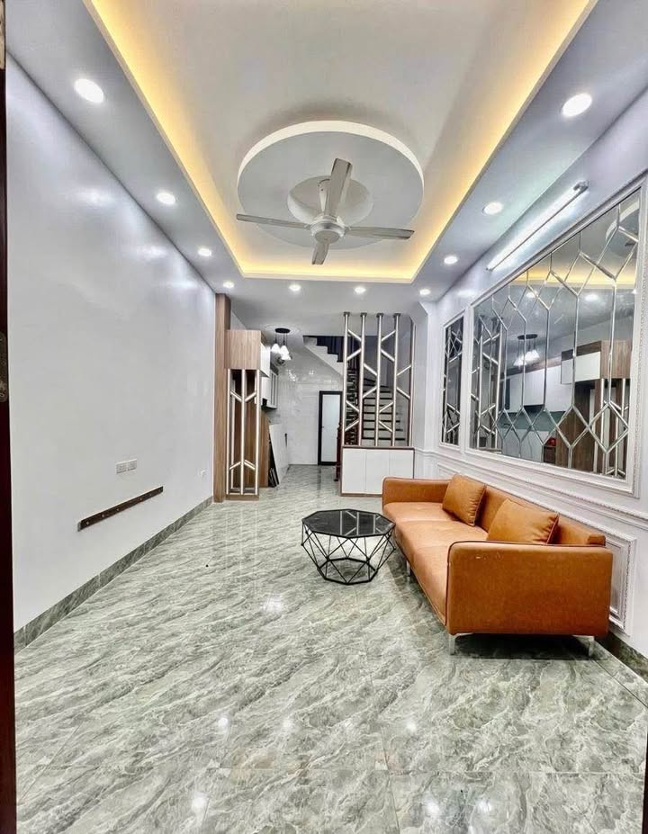 Nhà Phố Hồ Tùng Mậu, Cầu Giấy 175m² - Sổ Đỏ Chính Chủ