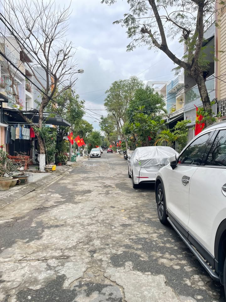 Nhà Mặt Tiền Đường 5m5 Mỹ Khê Đà Nẵng - 80m² Kinh Doanh Đỉnh Cao