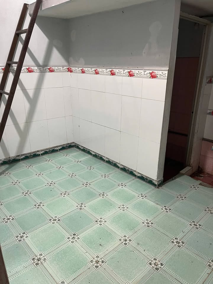 Cho thuê phòng trọ gác lửng đúc, bếp, WC - Thủ Đức 1.4 triệu/tháng