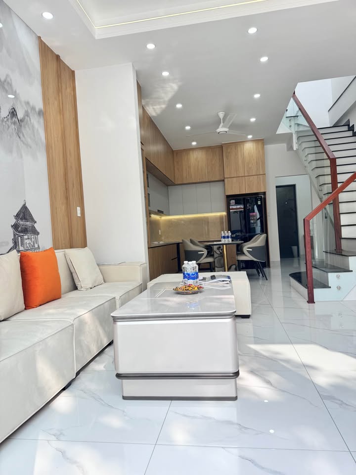 Nhà 2 tầng đường 19/5 BMT 115m² - Full nội thất, ở ngay!