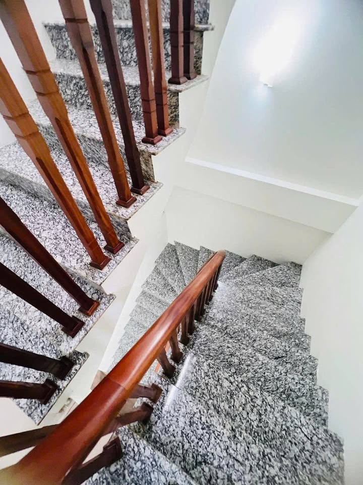 Cho thuê nhà 5 tầng Dương Nội, Hà Đông - 50m², 18tr/tháng