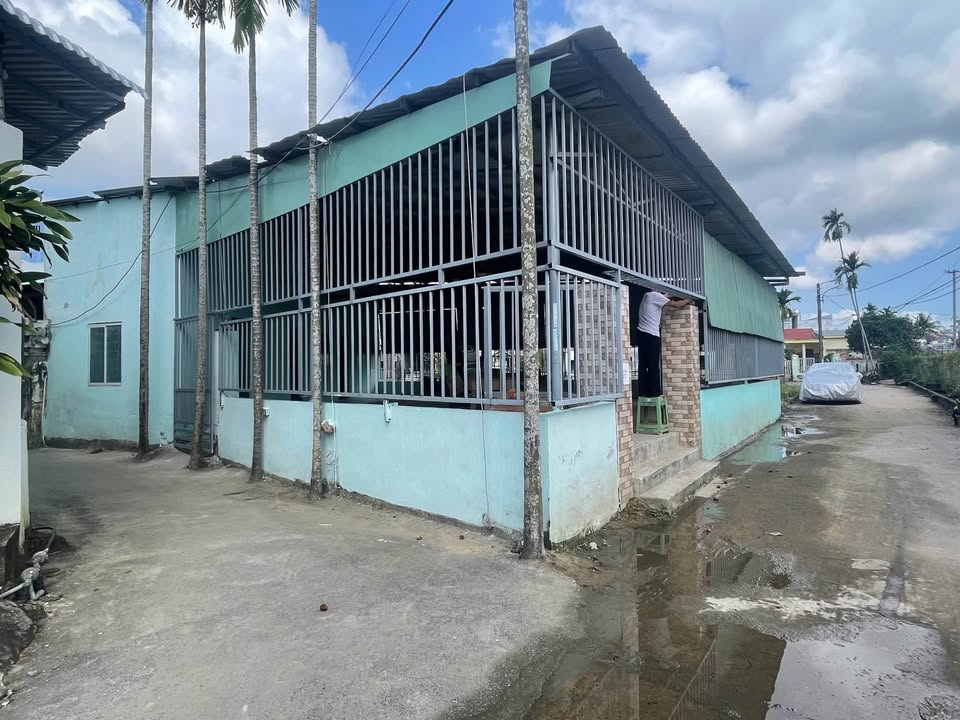 Cho thuê nhà nguyên căn Hòa Xuân 160m² - Sân 100m² - Giá 4 triệu/tháng