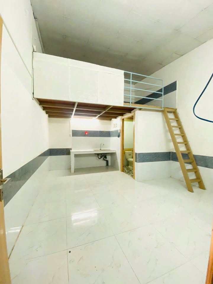 Thuê Phòng Trọ Ninh Kiều 25m² Giá 1.6 Triệu - Gần Siêu Thị GO!