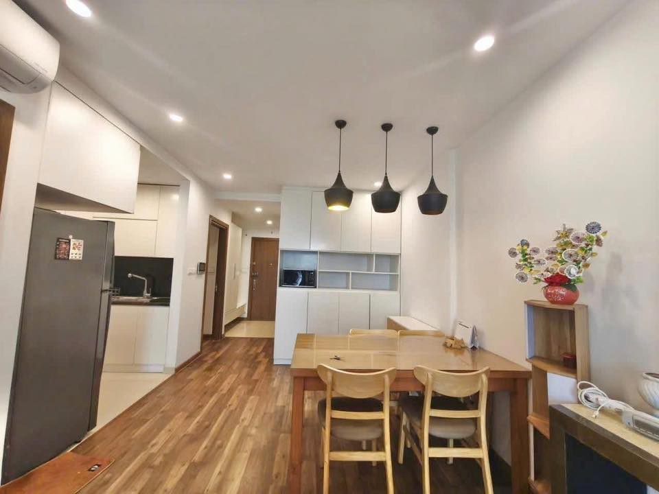 Cho thuê căn hộ 2PN GoldMark City 68m² - View nội khu, Ban công Đông Nam