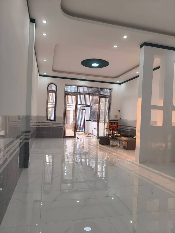 Nhà Trảng Bom 145m² Sổ Hồng Riêng - Giá 1.45 Tỷ, 3PN