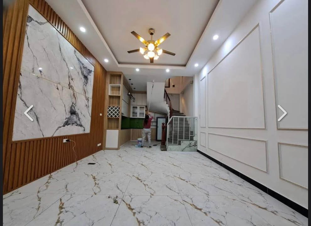 Nhà riêng Phố Bạch Mai 140m² - Vị trí đẹp, giá 13 triệu/tháng