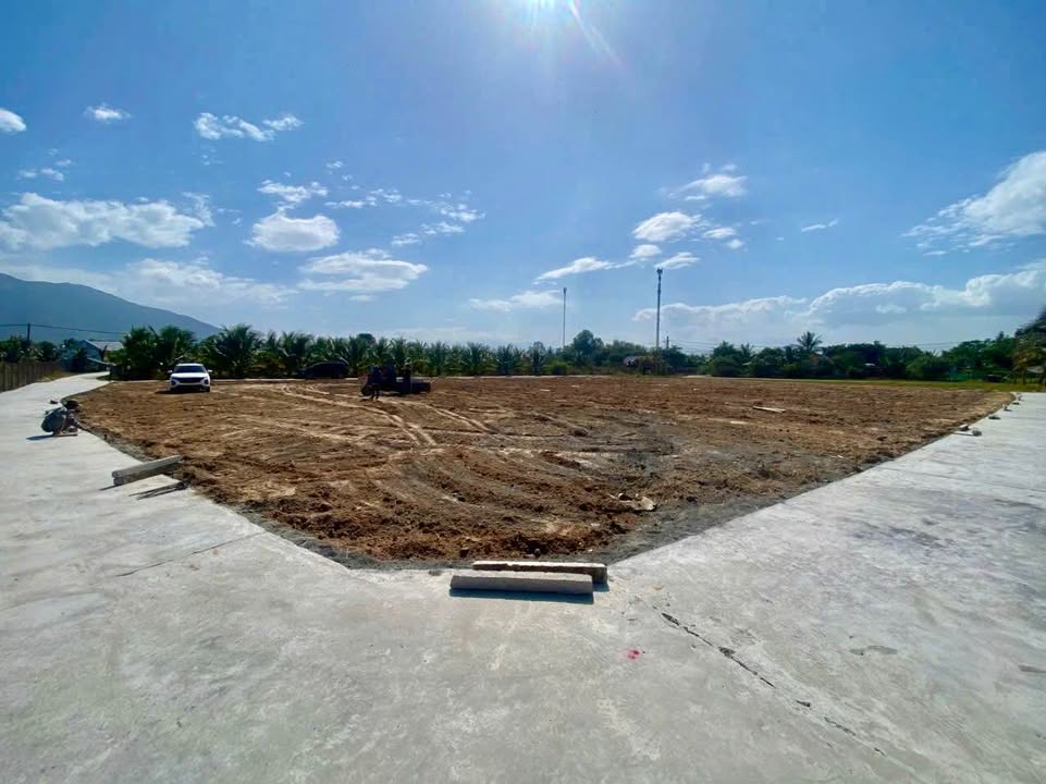 Đất Lô Góc Mặt Tiền DT1A 97.6m² - Ninh Hòa, Khánh Hòa - 580 Triệu