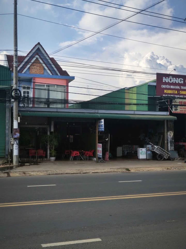 Nhà mặt tiền QL20 Đức Trọng 540m² 11 tỷ - Vị trí đẹp