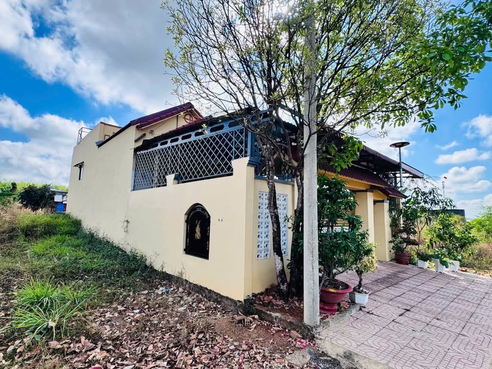 Nhà riêng Thị trấn Tân Khai 188m² - Giá tốt hiếm có!