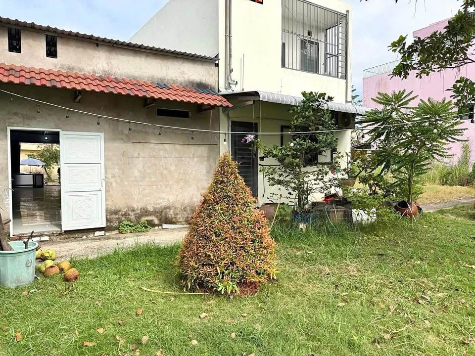 Cho Thuê Kho 100m² Mặt Tiền Khu Văn Hóa Tây Đô - Giá 6 Triệu/Tháng