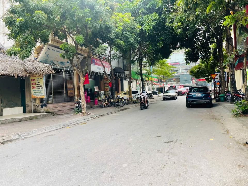 Đất nền trung tâm Hoa Lư 75m² - Ngay Tượng Đài, Sổ Đỏ Rõ Ràng