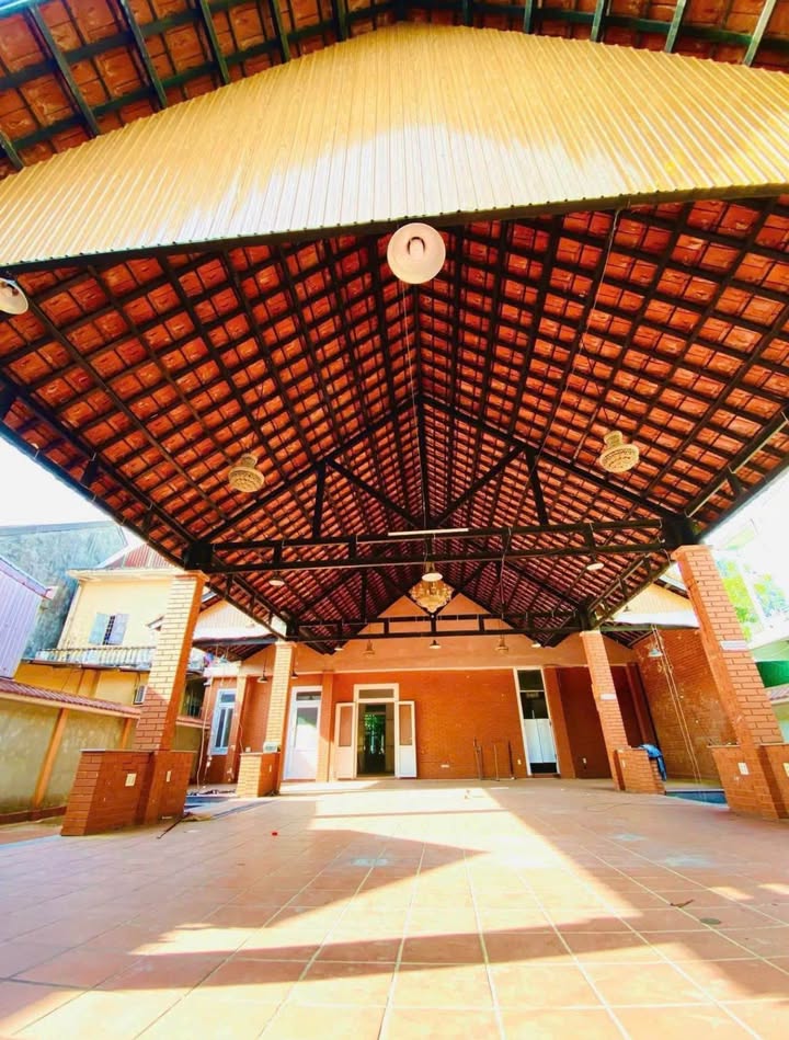 Mặt bằng Phạm Văn Đồng 455m² - Mặt tiền kinh doanh hiệu quả!