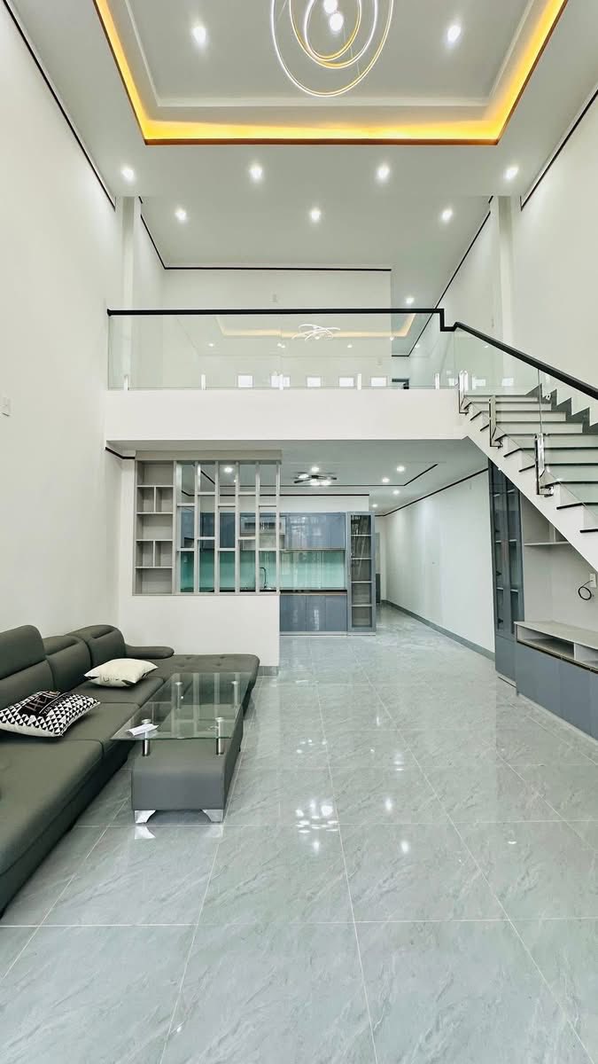 Nhà Mê Lỡ Lê Đại Hành, Pleiku - 90m² Thổ Cư, 3PN, Oto Vào Tận Nhà