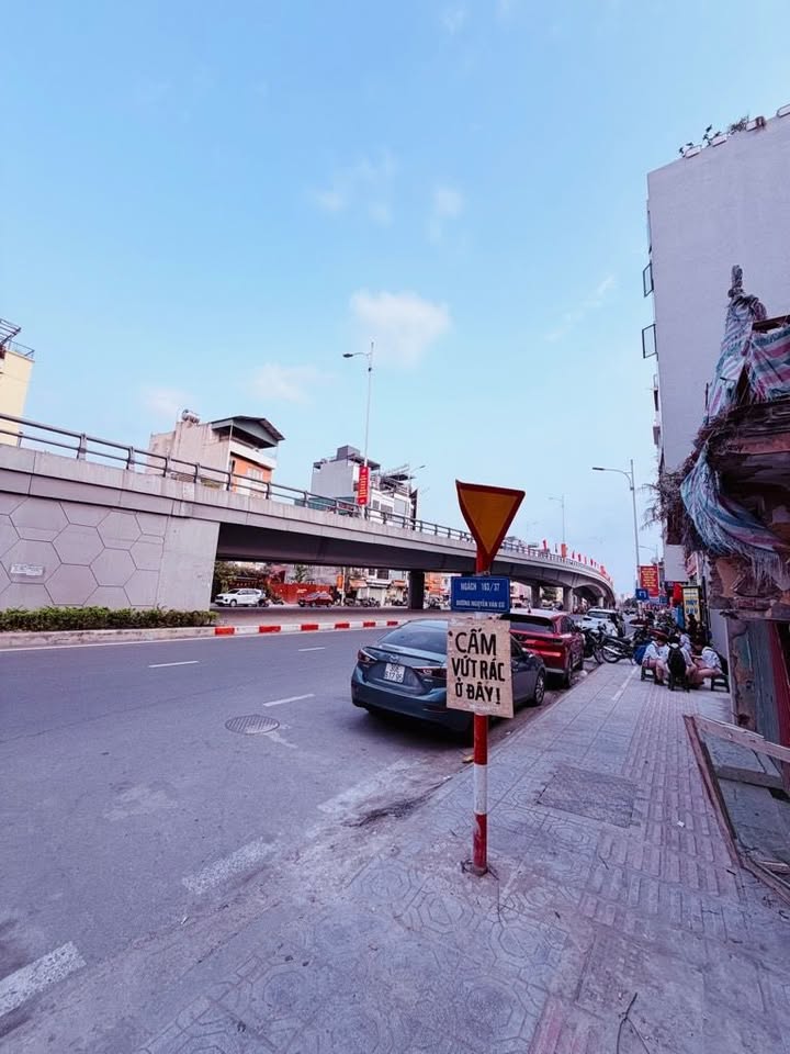 Đất nền Nguyễn Văn Cừ Long Biên 58.1m² - Đường to ô tô