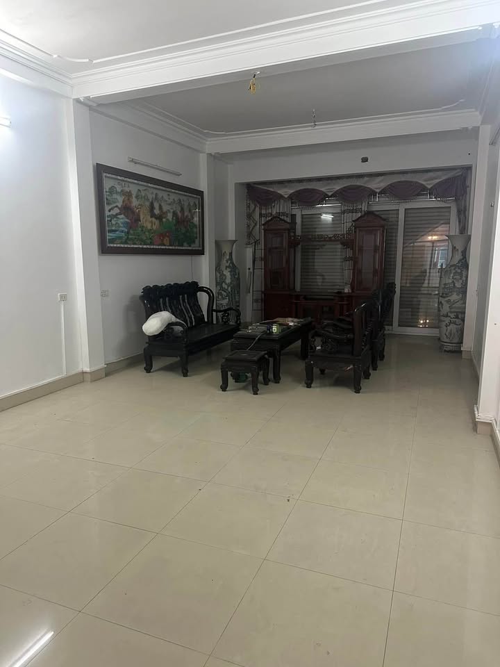 Nhà 4 Tầng 2 Mặt Tiền Điện Biên, Nam Định - Kinh doanh Đắc Lợi 244m²