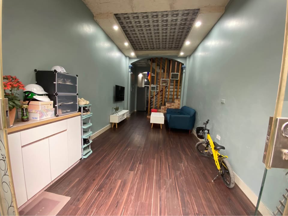 Nhà 39m² Lê Trọng Tấn, Thanh Xuân - 4 Ngủ, Sổ Đỏ Chính Chủ, Giá 8.7 Tỷ