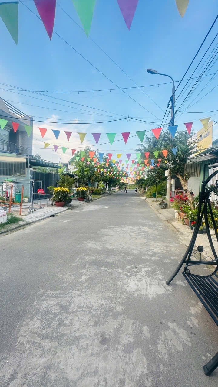 Đất Nền Mặt Tiền Bờ Đầm Sơn Trà 100m² - Sổ Đỏ Vuông Vức, Giá Tốt 3.95 Tỷ