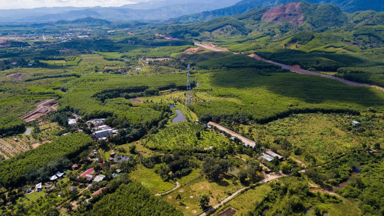 Đất Vườn Hòa Vang, Đà Nẵng 10.000m² 5.5 tỷ - Nghỉ dưỡng lý tưởng!